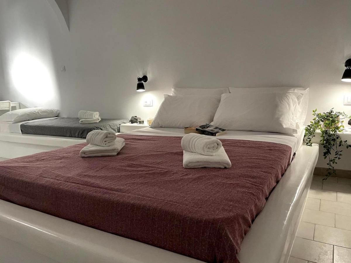 Sabbia Calda Apartments Períssa Eksteriør bilde