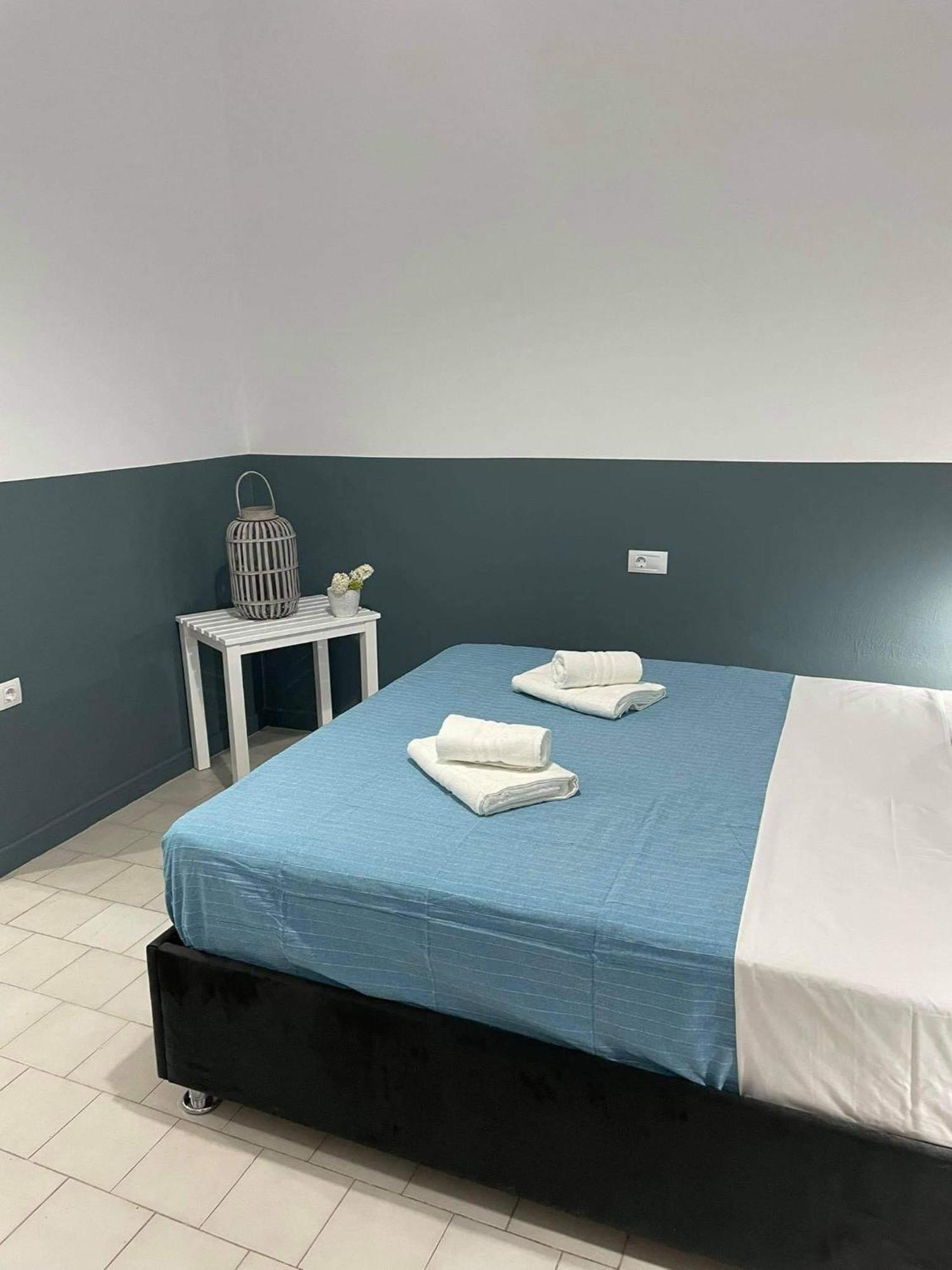 Sabbia Calda Apartments Períssa Eksteriør bilde