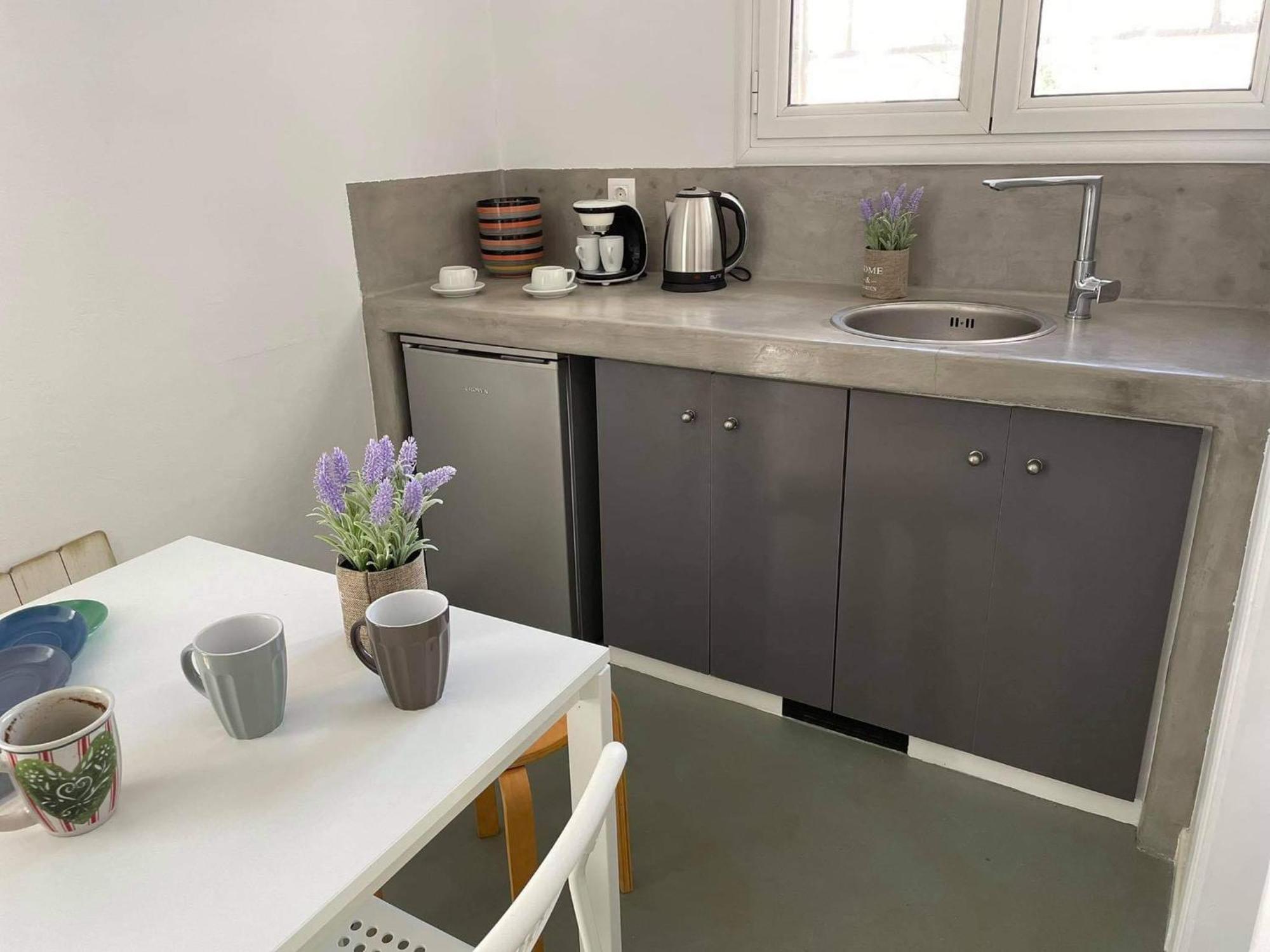 Sabbia Calda Apartments Períssa Eksteriør bilde