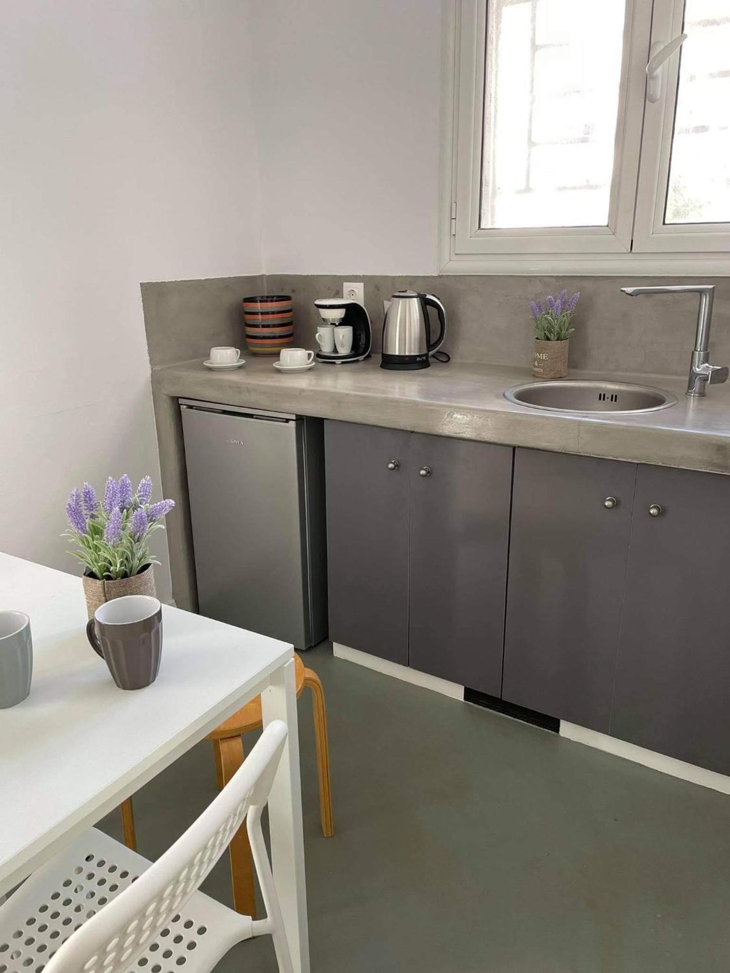 Sabbia Calda Apartments Períssa Eksteriør bilde